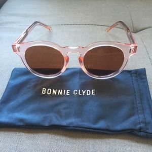 Bonnie Clyde The Hills Pink Round Sunglasses